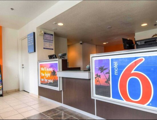 Motel 6